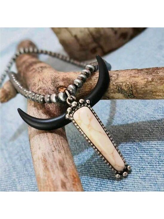 Jewelry - Horn Pendant Necklace Black and Cream